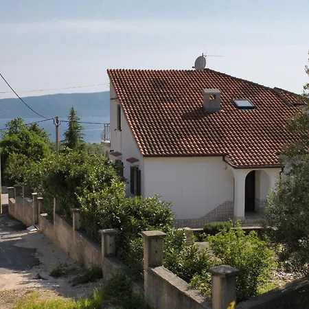 5319b Apartment Pinezici (Krk)