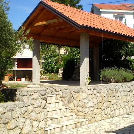 5319b * Pinezici (Krk)